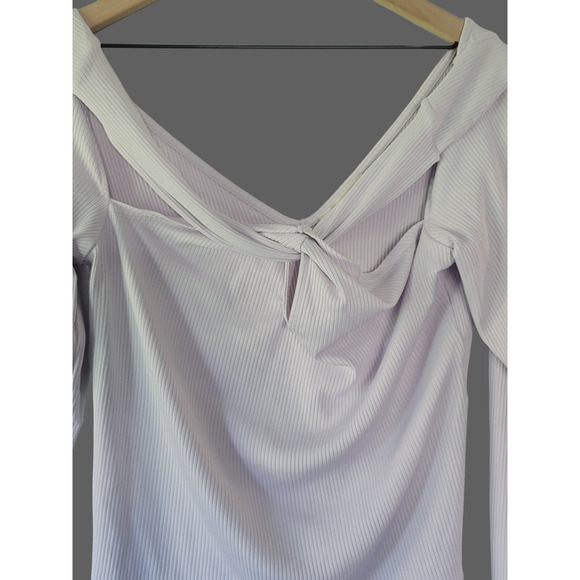 NWT Anthropologie Purple Twist Cut-Out Top - Large - Picture 8 of 8